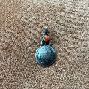 Spiny Oyster Orange Pendent